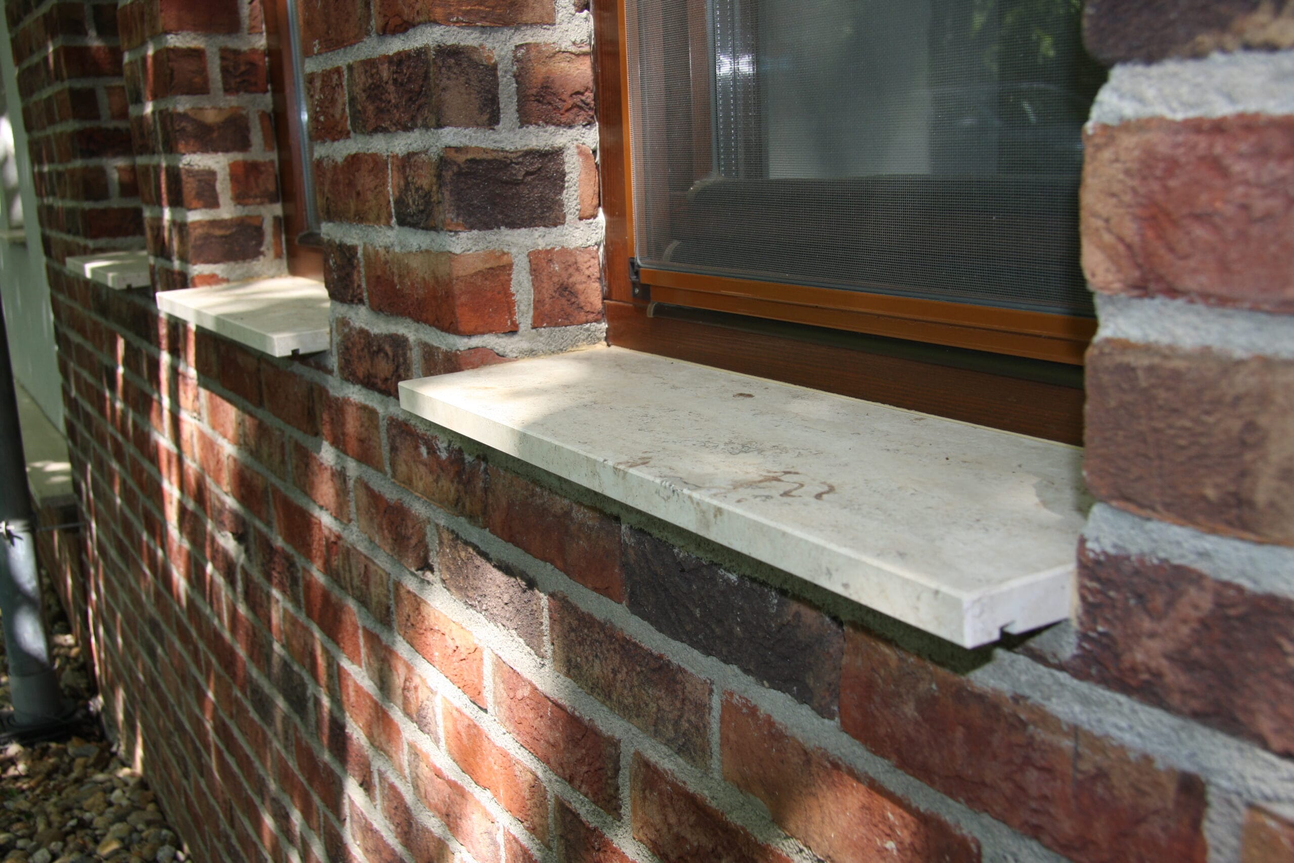 párkány beépítés