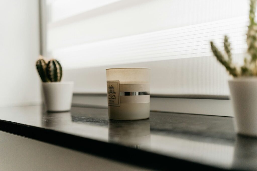 beépített padan dark gránit kőpárkány